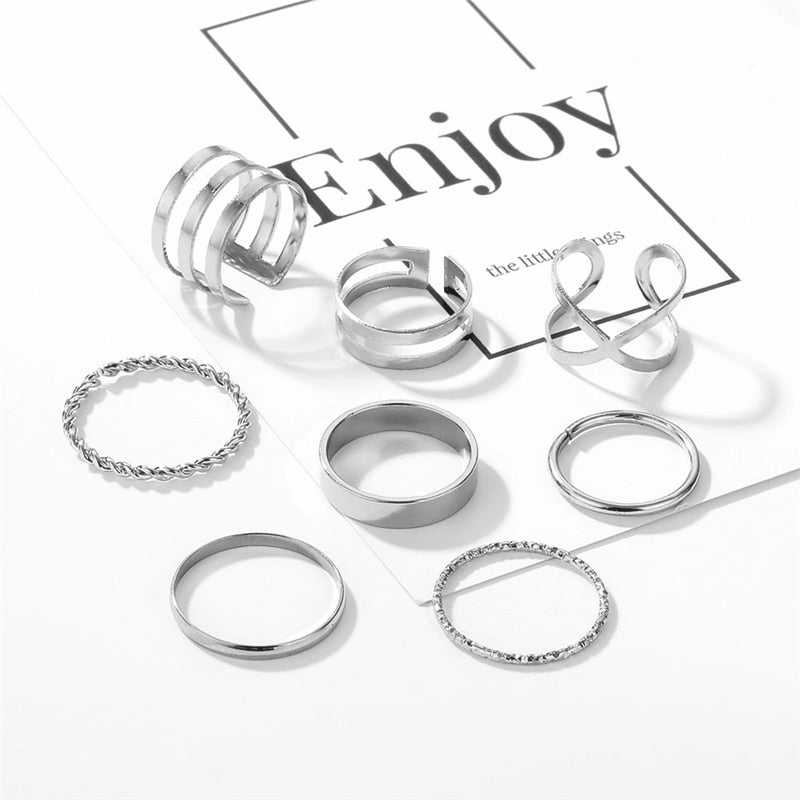 Minimalistic Styled Rings Set